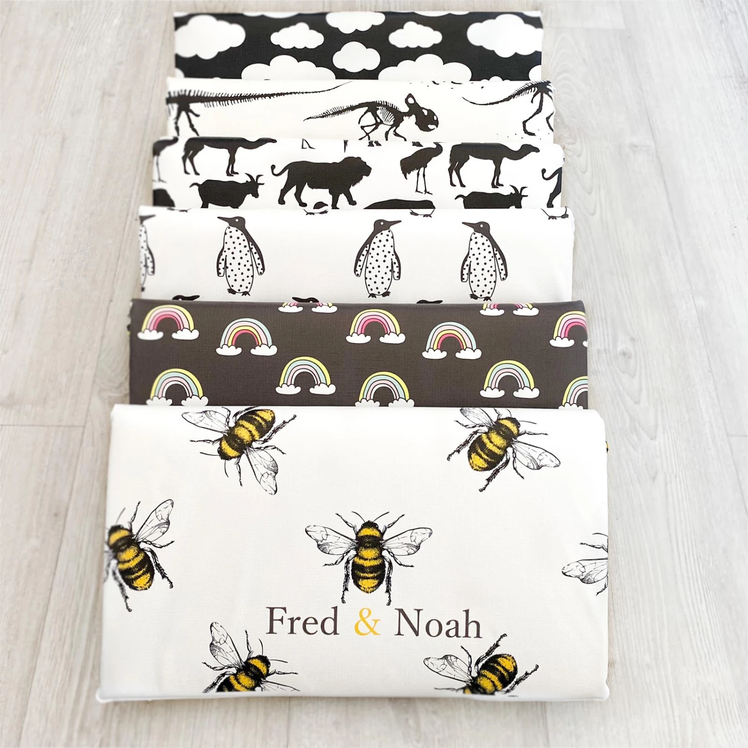 Bee Print Changing Mat ( All Sizes) 8 Bee Print Changing Mat ( All Sizes) - Image 6