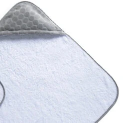 Marshmallow Hooded Towel 24 Marshmallow Hooded Towel -Little Dutch Store Fred Noah Marshmallow Hooded Towel 3