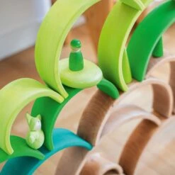 Large Rainbow Meadow Green 19 Large Rainbow Meadow Green -Little Dutch Store Large Rainbow meadow green 9