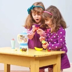 Le Toy Van Blender & Wooden Toy Fruit Set -Little Dutch Store Le Toy Van Le Toy Van Blender Set Fruit Smooth 4