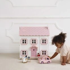 Le Toy Van Sophie's Wooden Dolls House -Little Dutch Store Le Toy Van Le Toy Van Sophies House Doll House 3