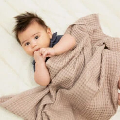 Lulujo - Waffle Blanket - Sand -Little Dutch Store Lulujo Lulujo Waffle Blanket Sand 8