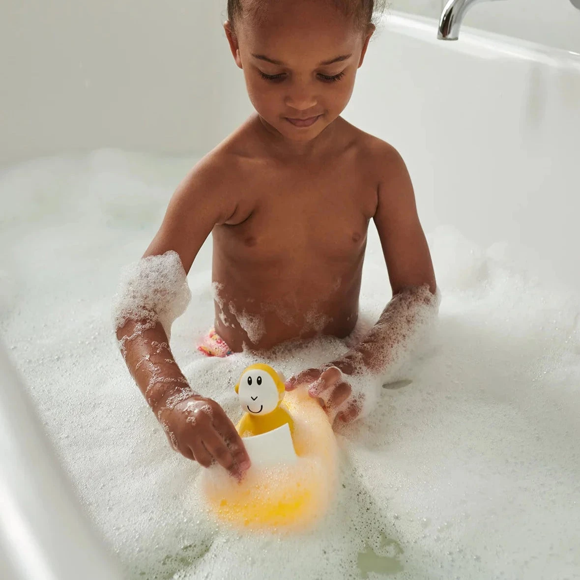 Matchstick Monkey Bathtime Boat Set 5 Matchstick Monkey Bathtime Boat Set - Image 3