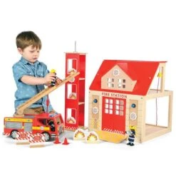 Tidlo Fire Station Set -Little Dutch Store Tidlo Tidlo Fire Station Set 3