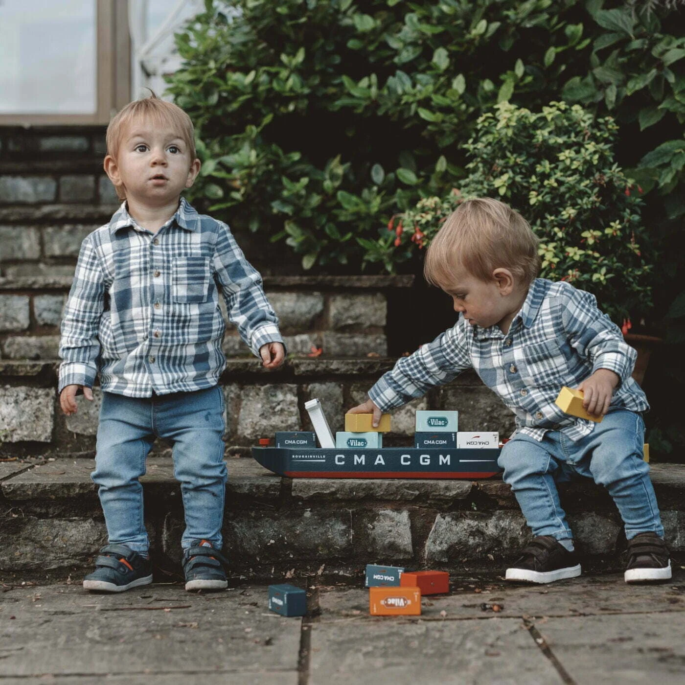 Vilac Bougainville Container Ship 6 Vilac Bougainville Container Ship - Image 4