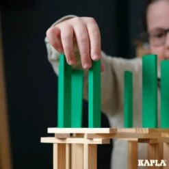 Kapla 40 Coloured Wooden Construction Blocks In A Square Box - Light Green -Little Dutch Store carres 40 9