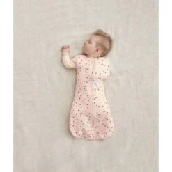 ErgoPouch - Cocoon Swaddle Bag - Cute Fruit - 1 TOG -Little Dutch Store ergoPouch ErgoPouch Cocoon Swaddle Bag Cute Fruit 1 TOG 4