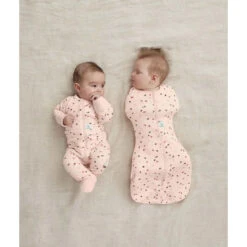 ErgoPouch - Cocoon Swaddle Bag - Cute Fruit - 1 TOG -Little Dutch Store ergoPouch ErgoPouch Cocoon Swaddle Bag Cute Fruit 1 TOG 6