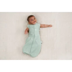 ErgoPouch - Cocoon Swaddle Bag - Sage - 0.2 TOG 8 ErgoPouch - Cocoon Swaddle Bag - Sage - 0.2 TOG -Little Dutch Store ergoPouch ErgoPouch Cocoon Swaddle Bag Sage 0 2 TOG 3
