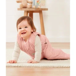 ErgoPouch - Jersey Sleeping Bag - Berries - 2.5 TOG 8 ErgoPouch - Jersey Sleeping Bag - Berries - 2.5 TOG -Little Dutch Store ergoPouch ErgoPouch Jersey Sleeping Bag Berries 2 5 TOG 3